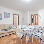 Apartament Affittimoderni - Eden *